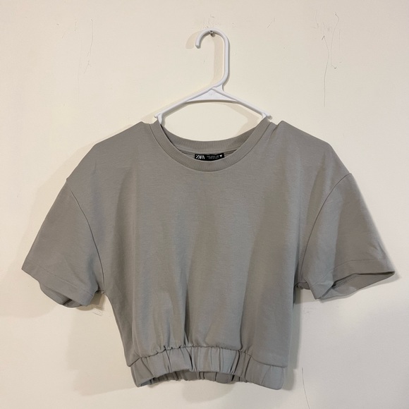 Zara Tops - ZARA Short Sleeve Elastic Waist Shirt Grey Taupe